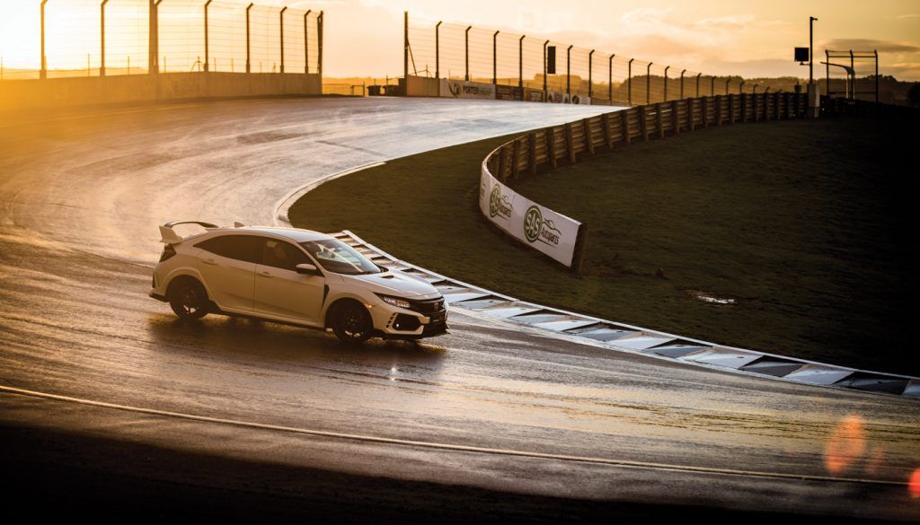 Honda-Civic-Type-R-track