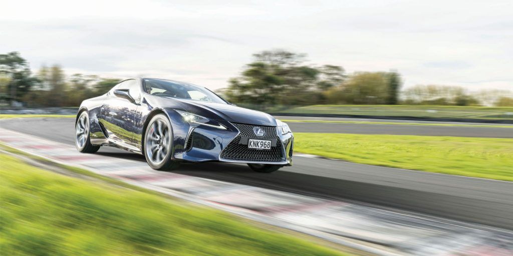 lexus M2 Magazine